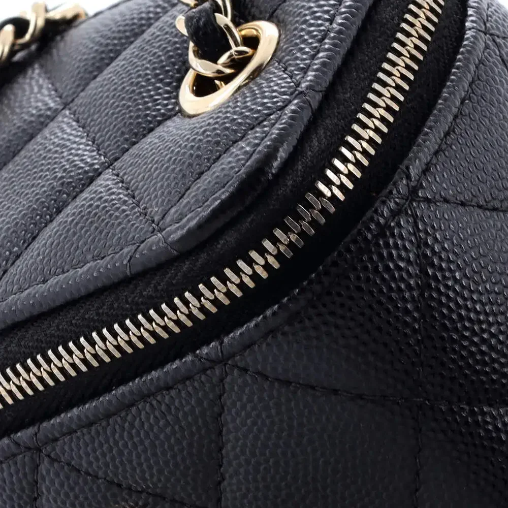 Chanel Classic Vanity Case With Chain #233889C38B